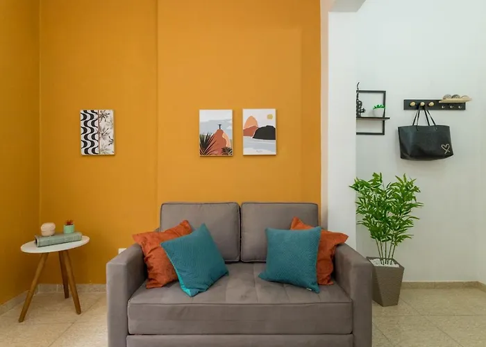 Conforto E Relax, Caminhando Para A Praia De Copacabana, Quarto E Sala, Completo, Com Wi Fi, Cozinha, Ar Condicionado Rio de Janeiro
